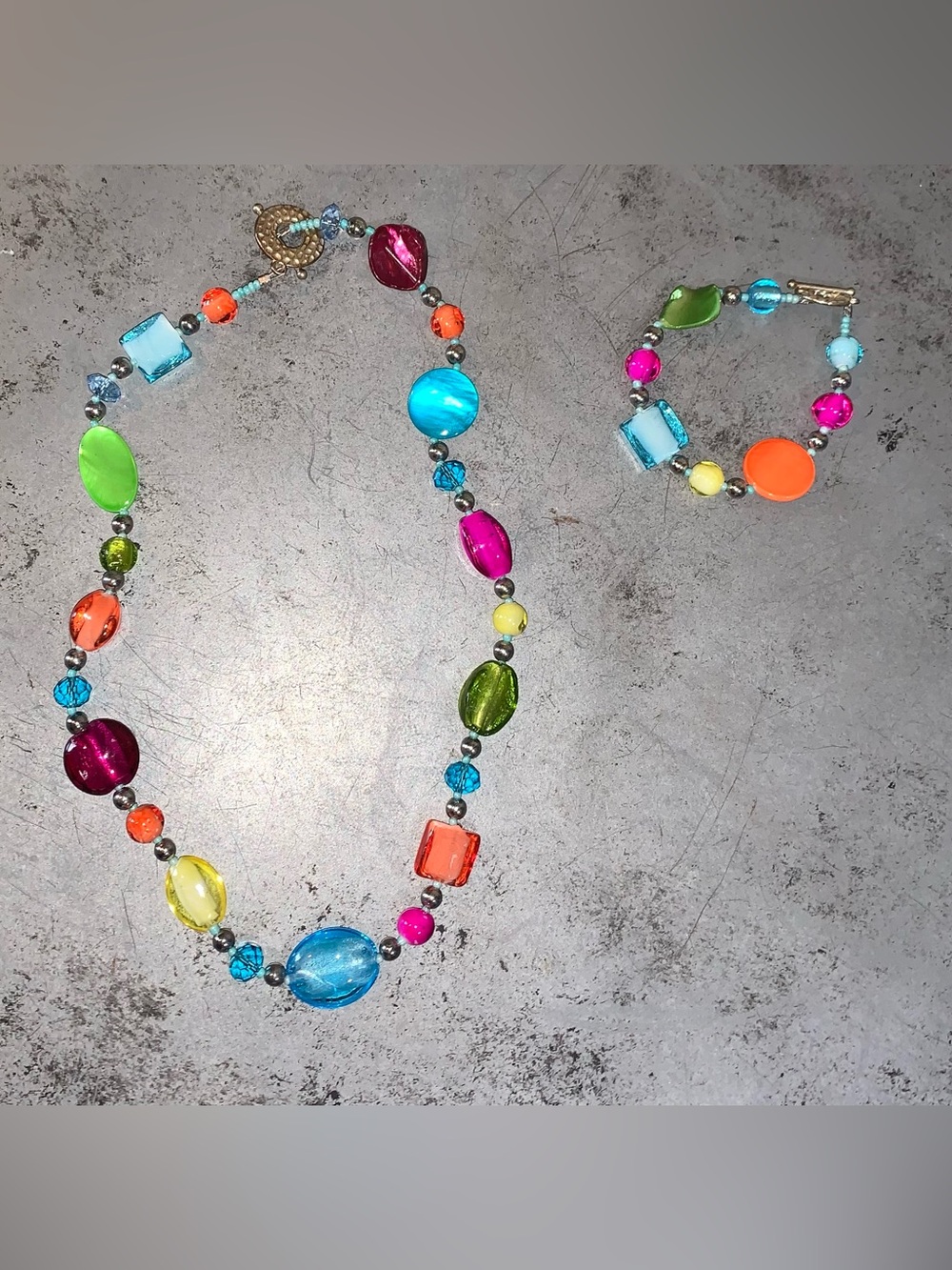 Matching set multicolored beaded statement necklace and bracelet